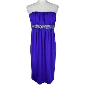 Maggy London Embellished Pleated Sleeveless Dress